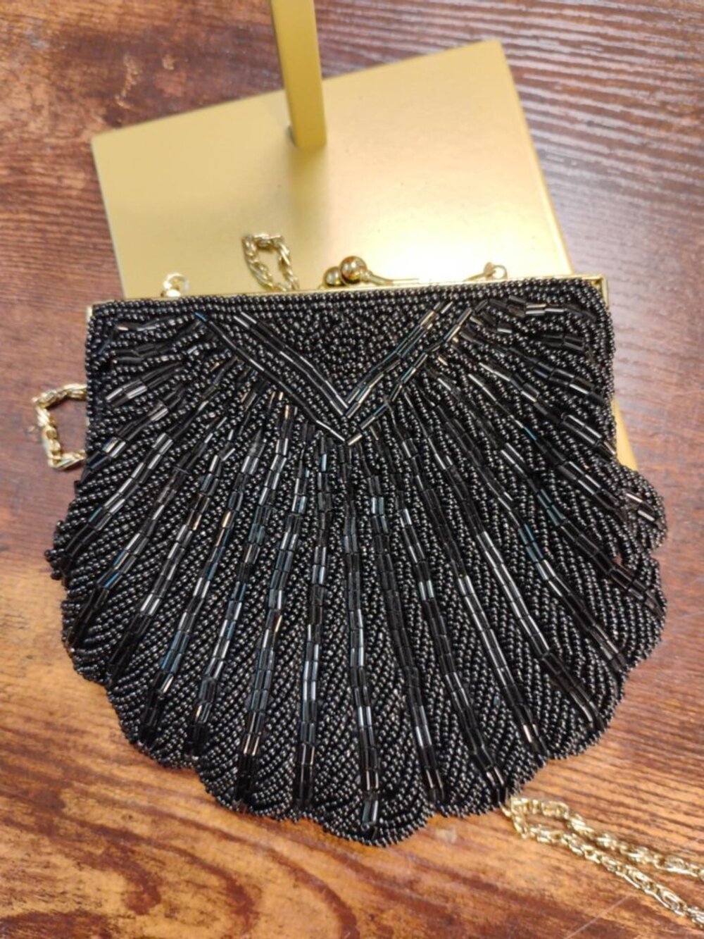 La Regale Black Beaded Seashell Evening Bag Gold Chain Vintage